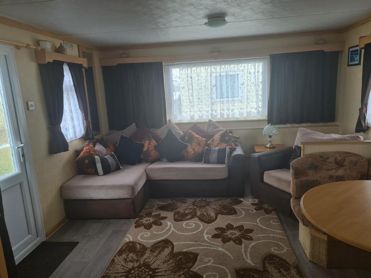 6 Berth The Chase Apartment